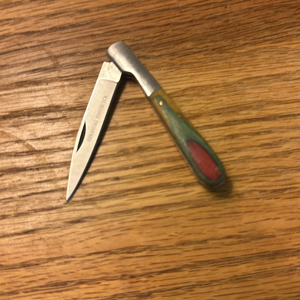 An Arkansas Toothpick pocket knife